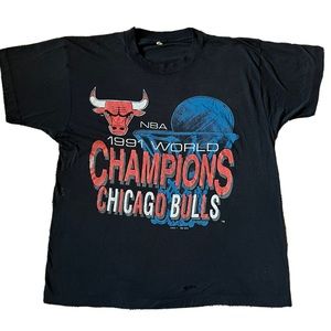 Vintage Chicago NBA Bulls Champion Black T-shirt Tee 1991 NBA Single Stitch XL